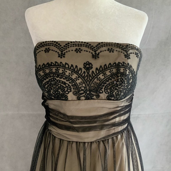 David's Bridal Strapless Tulle Dress With Caviar Beading Short Sz 6 - Picture 5 of 10